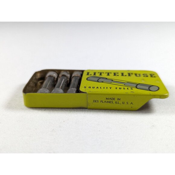 Vintage miniature tins steampunk pill boxes BUSS Fuses and LITTELFUSE, vintage - Picture 7 of 9